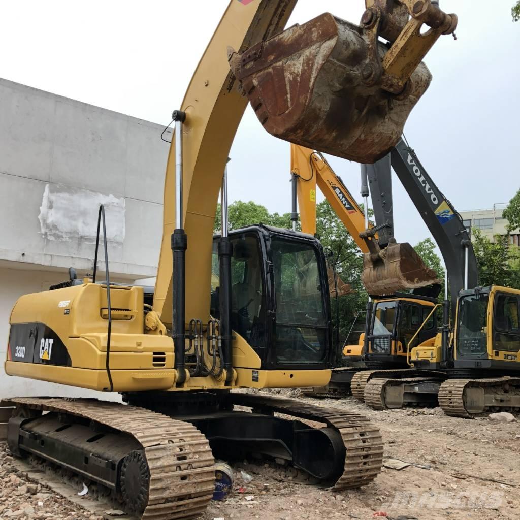 CAT 320 D Верижен екскаватор