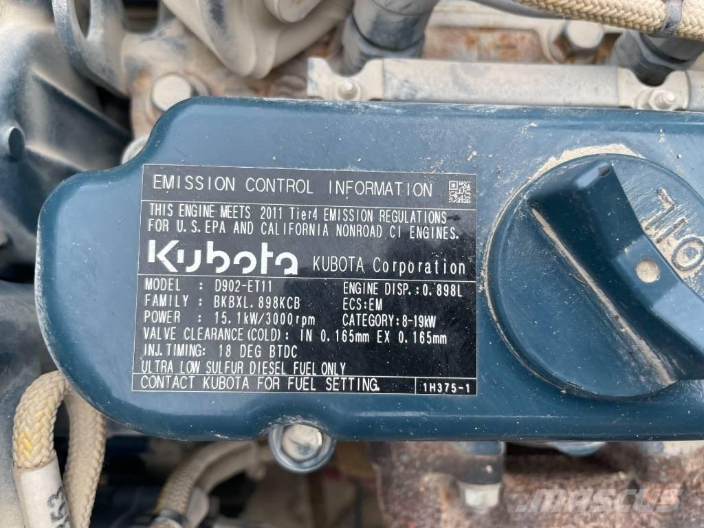 Bomag BW 90 AD-5 Двойни барабанни ролки
