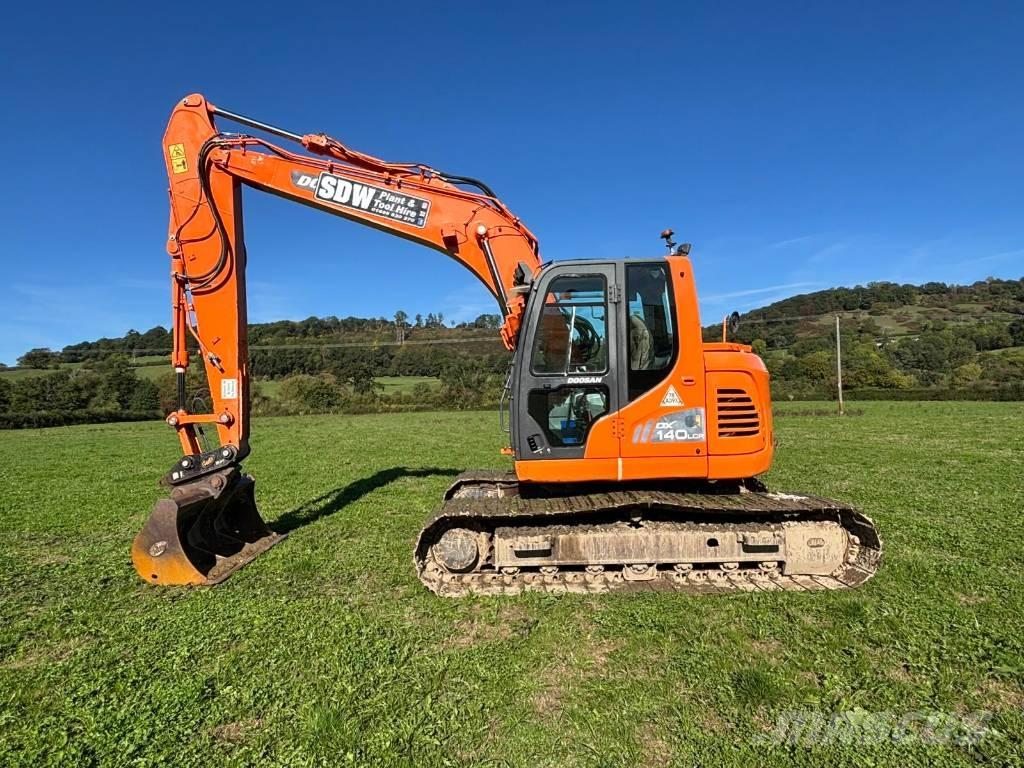 Doosan DX 140 LCR-3 Верижен екскаватор