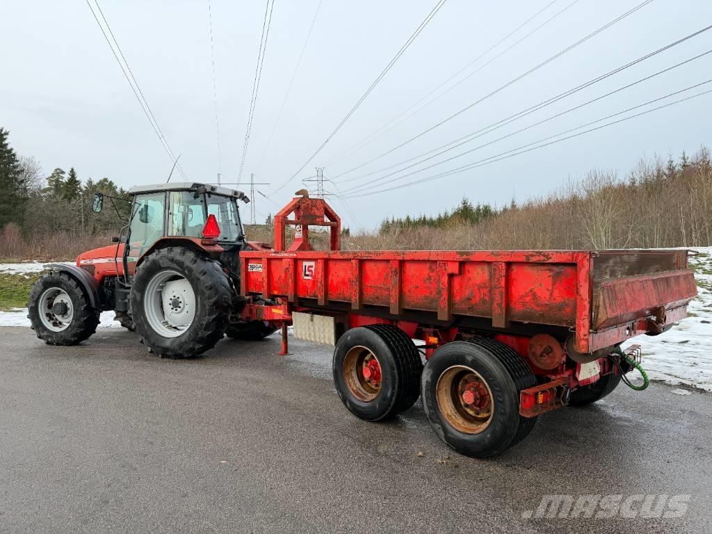 Massey Ferguson 4270 Трактори