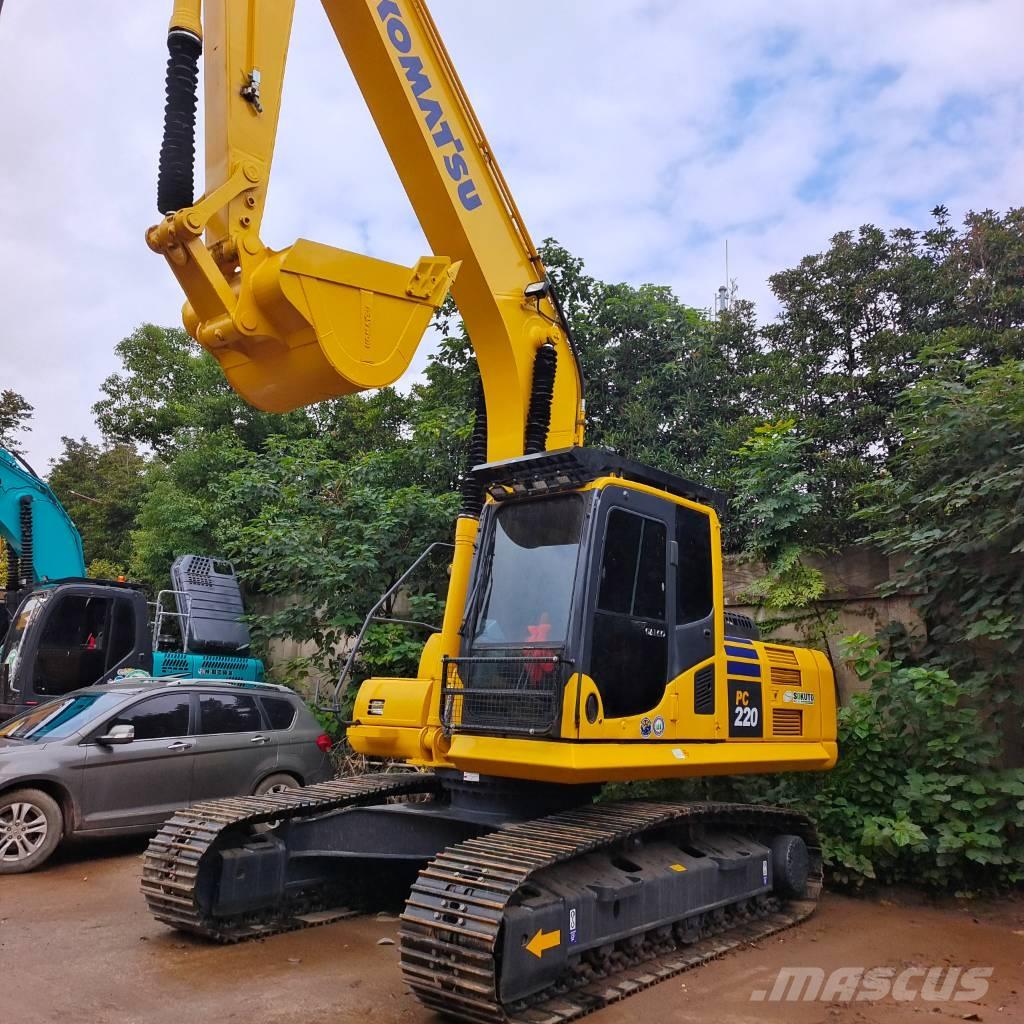 Komatsu PC 220-8 Верижен екскаватор
