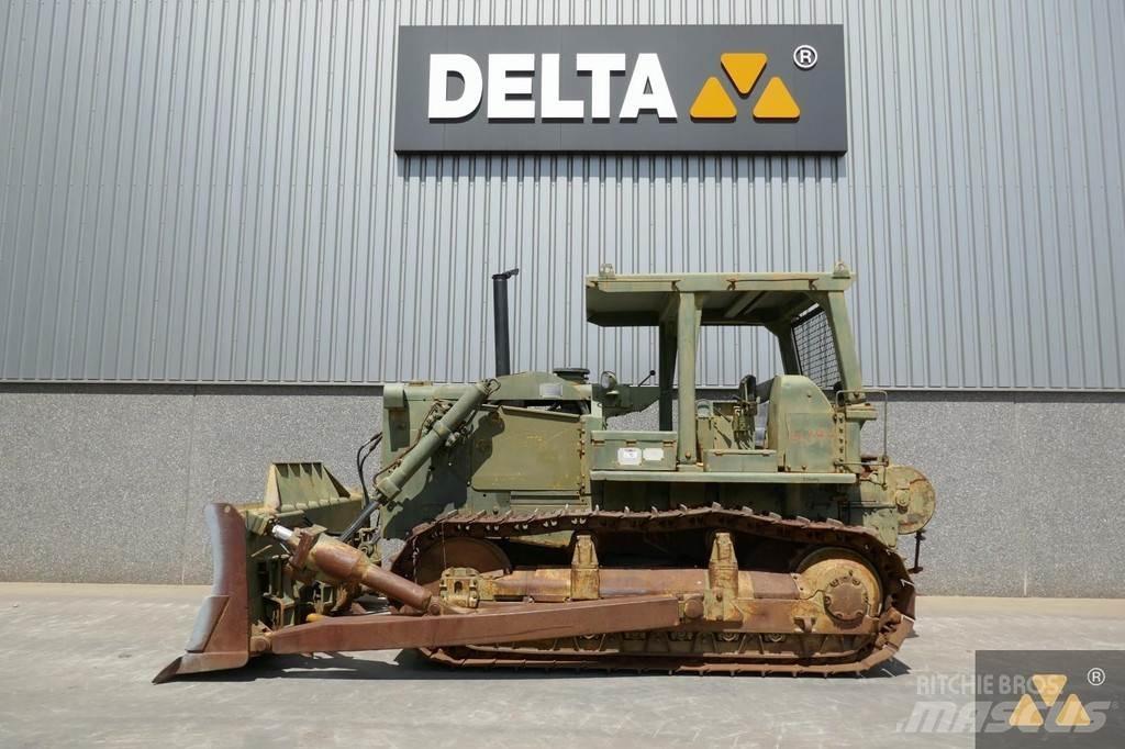 CAT D7F Ex-army Верижни булдозери
