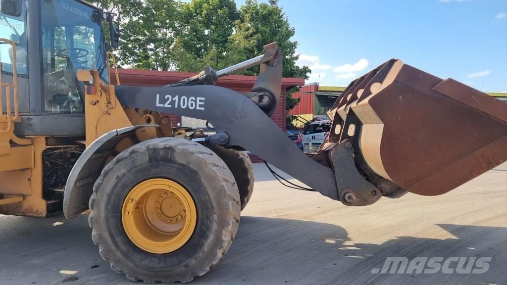 Bell L 2106 E Колесни товарачи