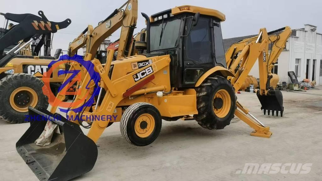 JCB 3 CX Товарач със заден ексватор