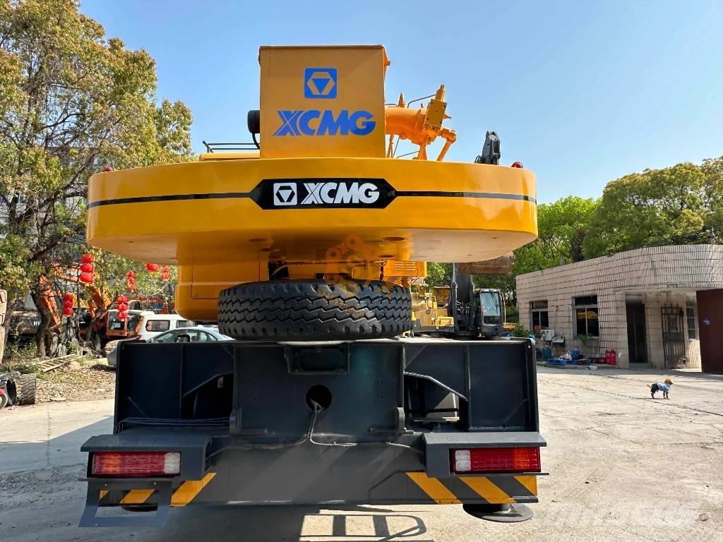 XCMG XCT 25 Всъдеходни кранове
