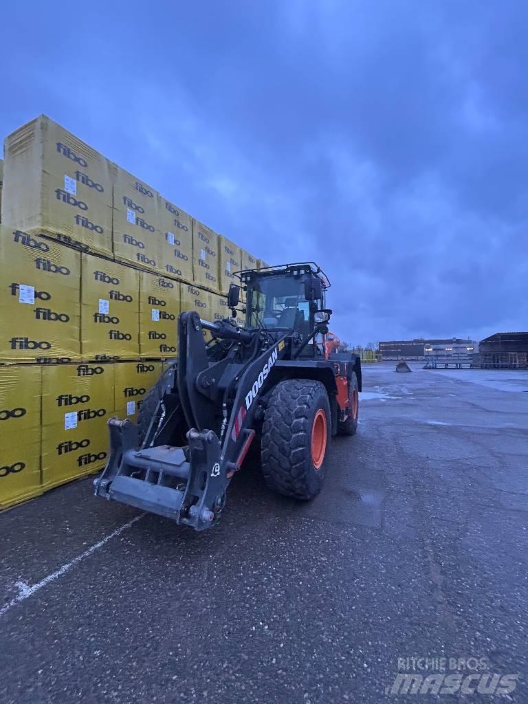 Doosan DL 280-7 Колесни товарачи