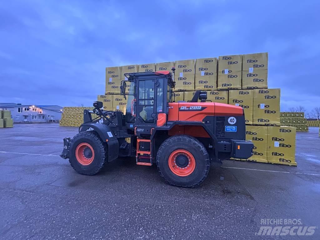 Doosan DL 280-7 Колесни товарачи