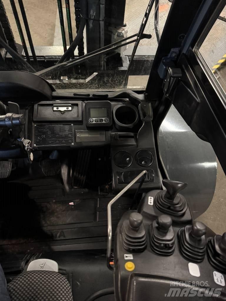 Toyota truck 8FD60N Дизелови камиони