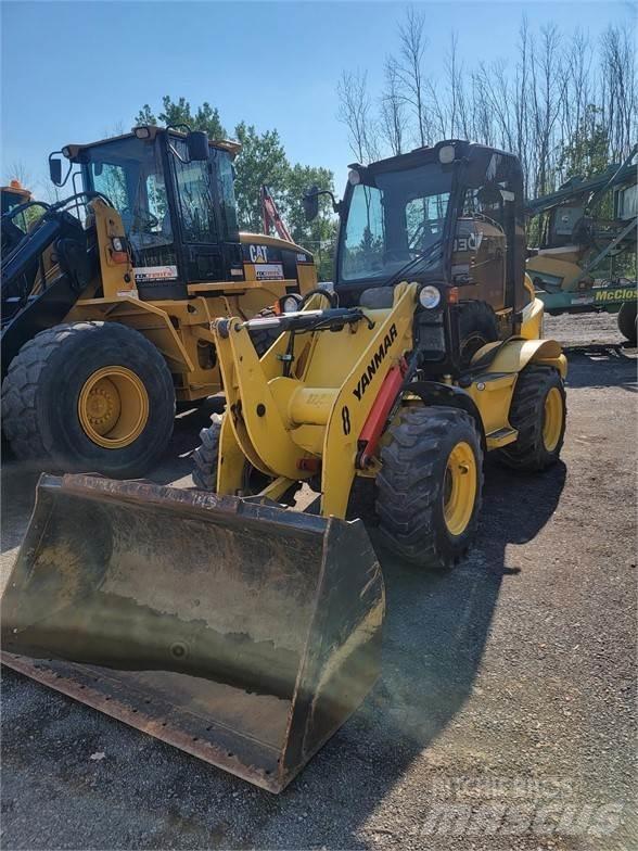 Yanmar V8 Колесни товарачи