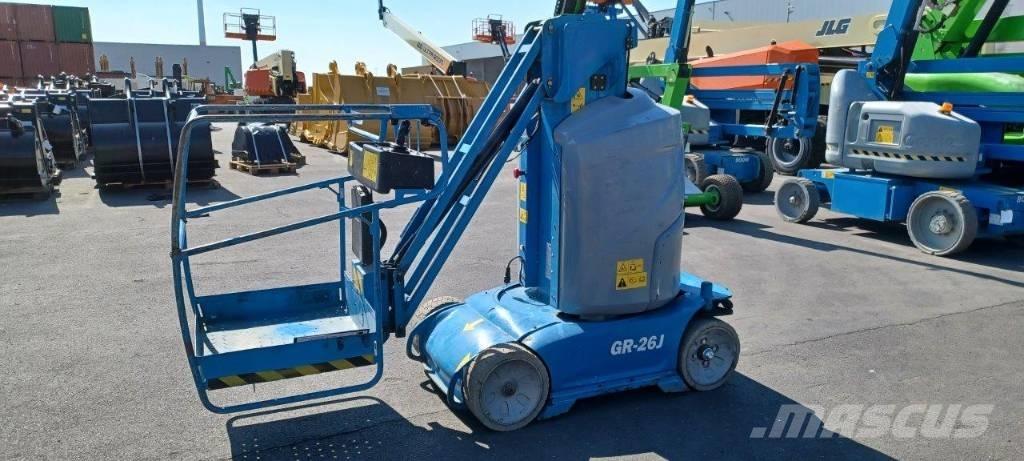 GENIE GR26J Вертикални мачтови повдигачи
