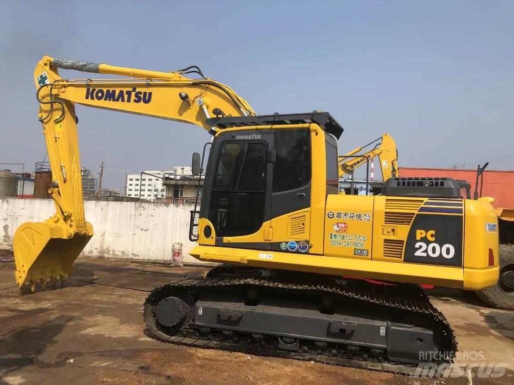 Komatsu PC200-8 Верижен екскаватор