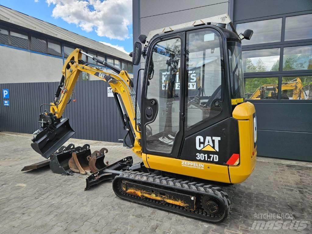 CAT 301.7 D Мини екскаватори < 7 т