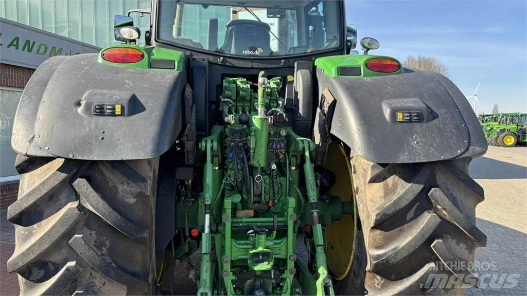 John Deere 6195 R Трактори