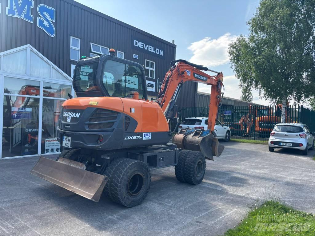 Doosan DX 57 W-5 Колесни екскаватори