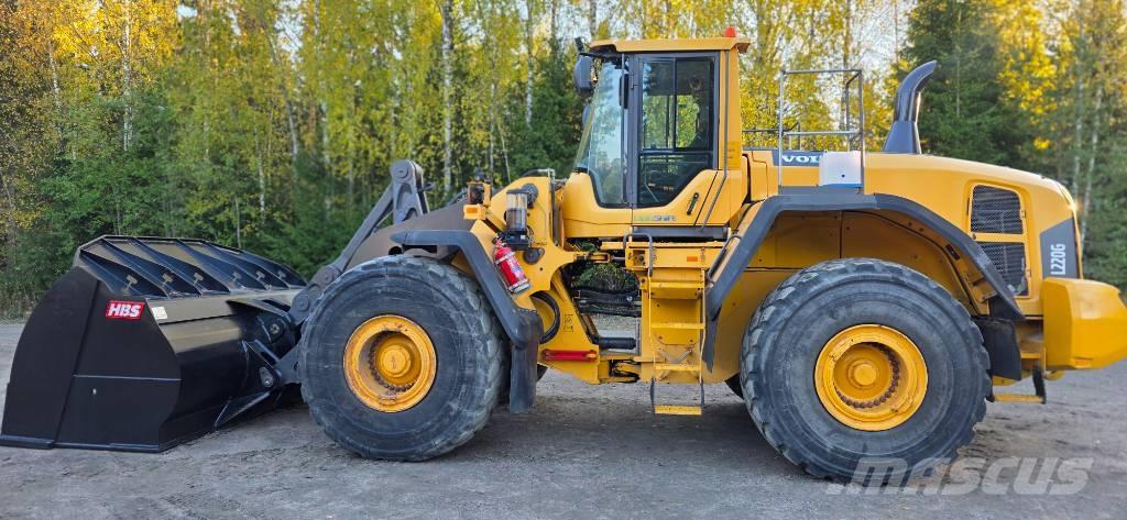 Volvo L 220 G Колесни товарачи