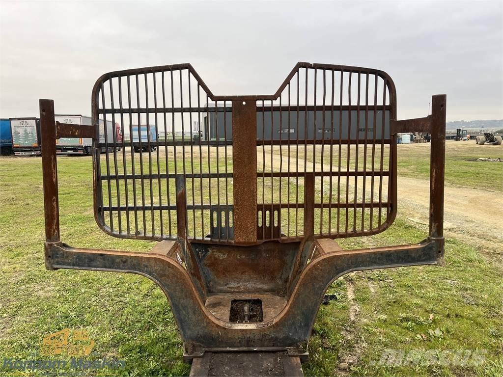 John Deere 1210E Други компоненти