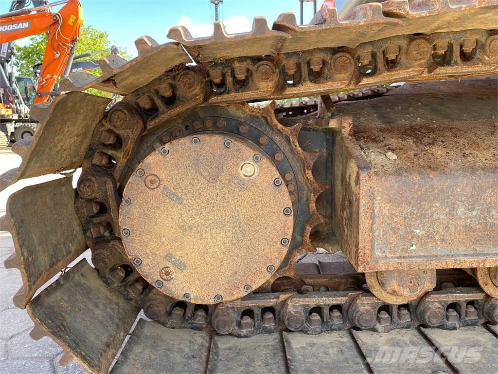 Doosan DX235LC-5 Верижен екскаватор