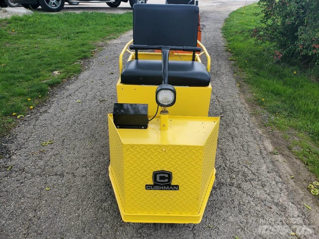 Cushman MM Валачещи камиони