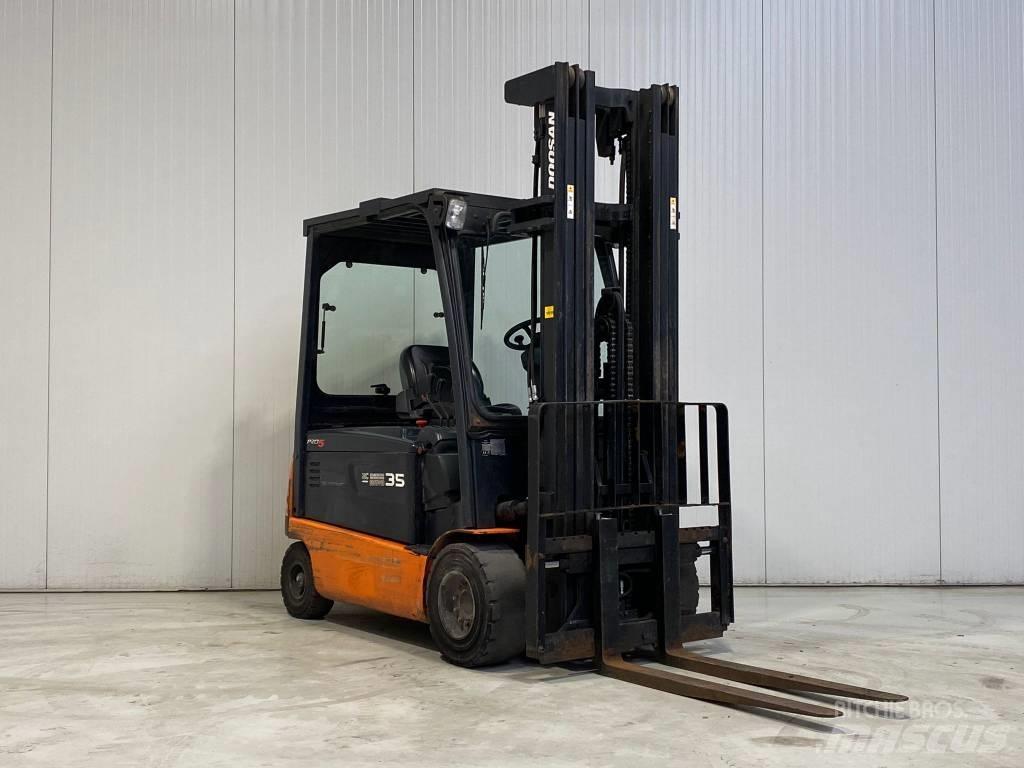 Doosan B35X-5 Електрически вилични кари-повдигачи