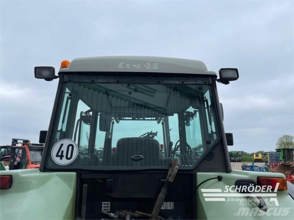 CLAAS CELTIS 426 Трактори