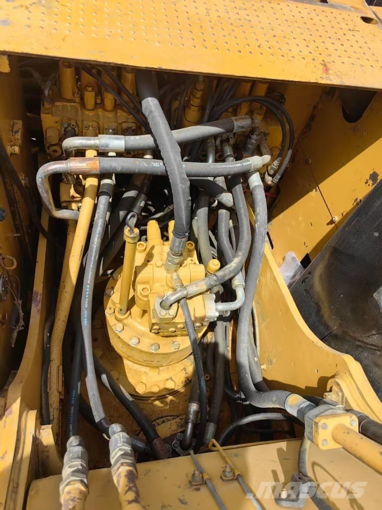 CAT 323 D Верижен екскаватор