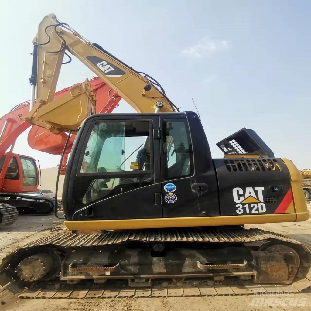 CAT 312 D Средни екскаватори 7т - 12т