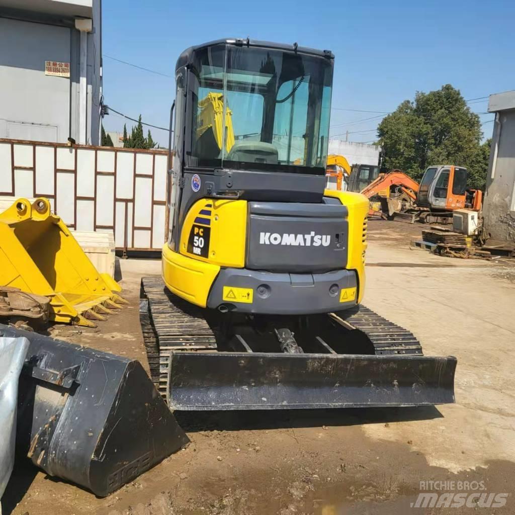 Komatsu PC50 Верижен екскаватор