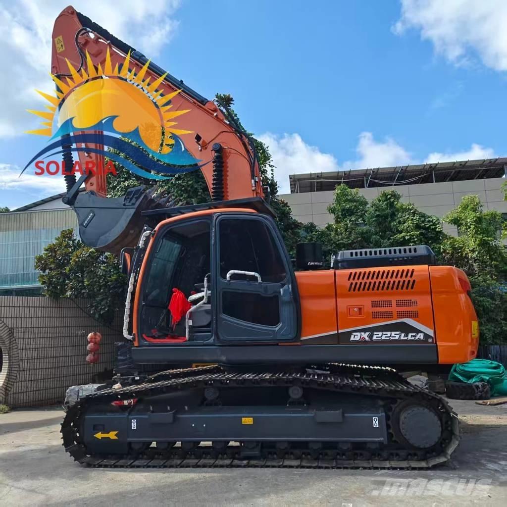 Doosan DX 225 LCA Верижен екскаватор