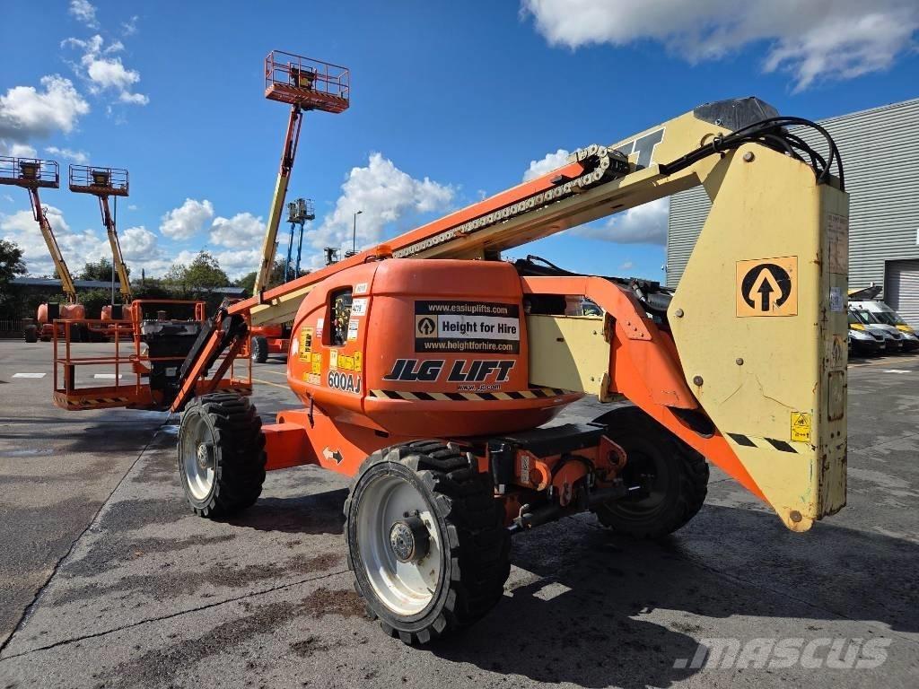 JLG 600 AJ Съчленени стрелови подемници