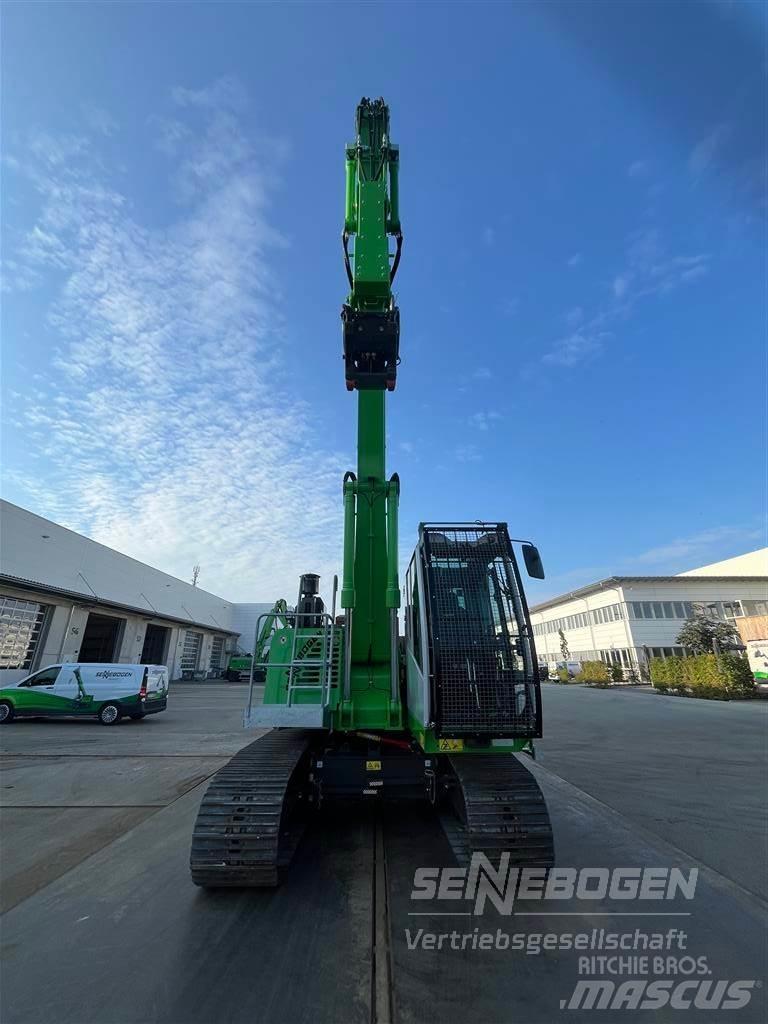Sennebogen 825 R Багери за разрушаване
