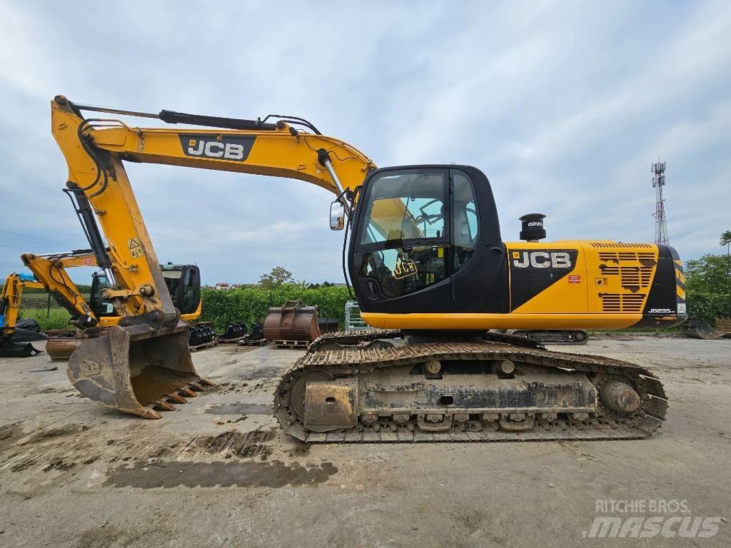 JCB 235 HD Верижен екскаватор