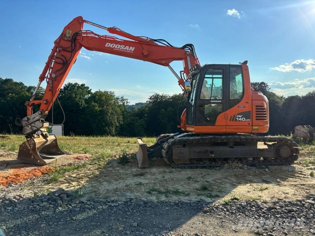 Doosan DX 140 LCR-3 Верижен екскаватор