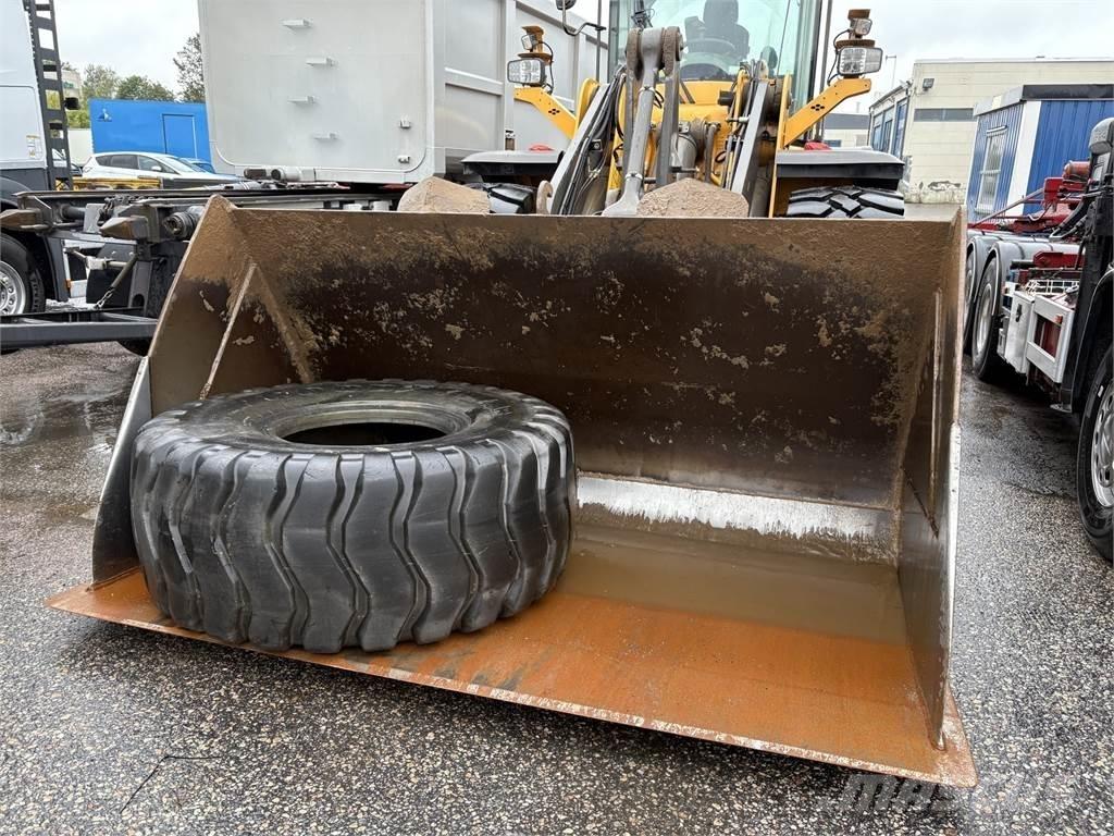 Volvo L110H Колесни товарачи