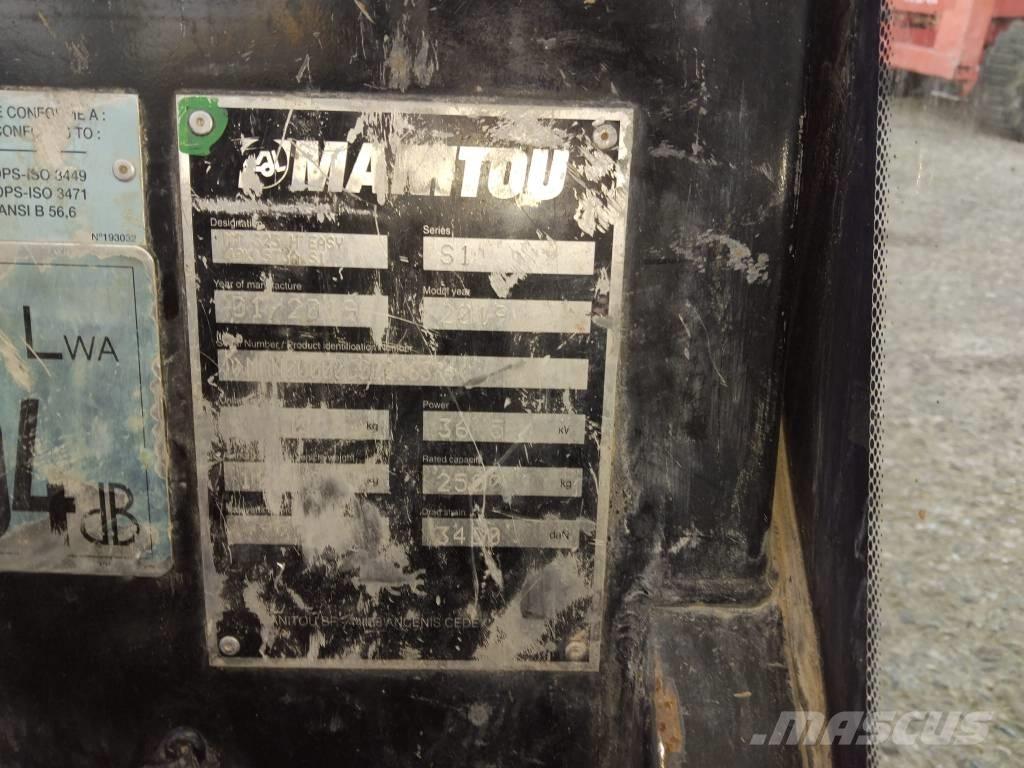 Manitou MT 625 Телескопични товарачи