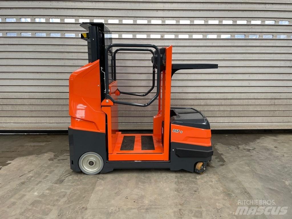 JLG DSP -S Машини за комисиониране високоповдигачи