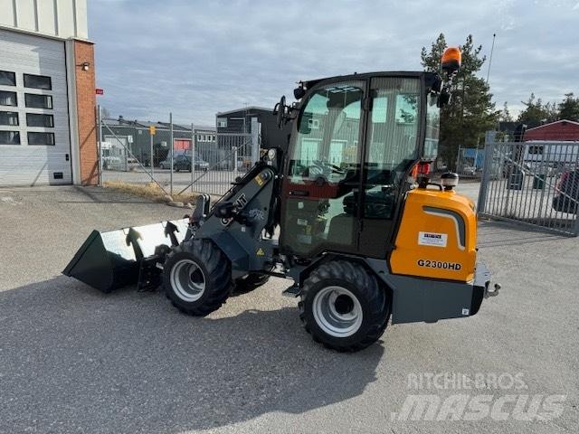 GiANT G2300 HD Мини товарачи