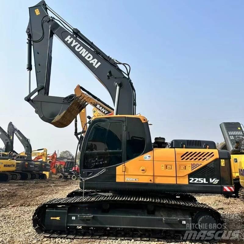 Hyundai R225 Верижен екскаватор