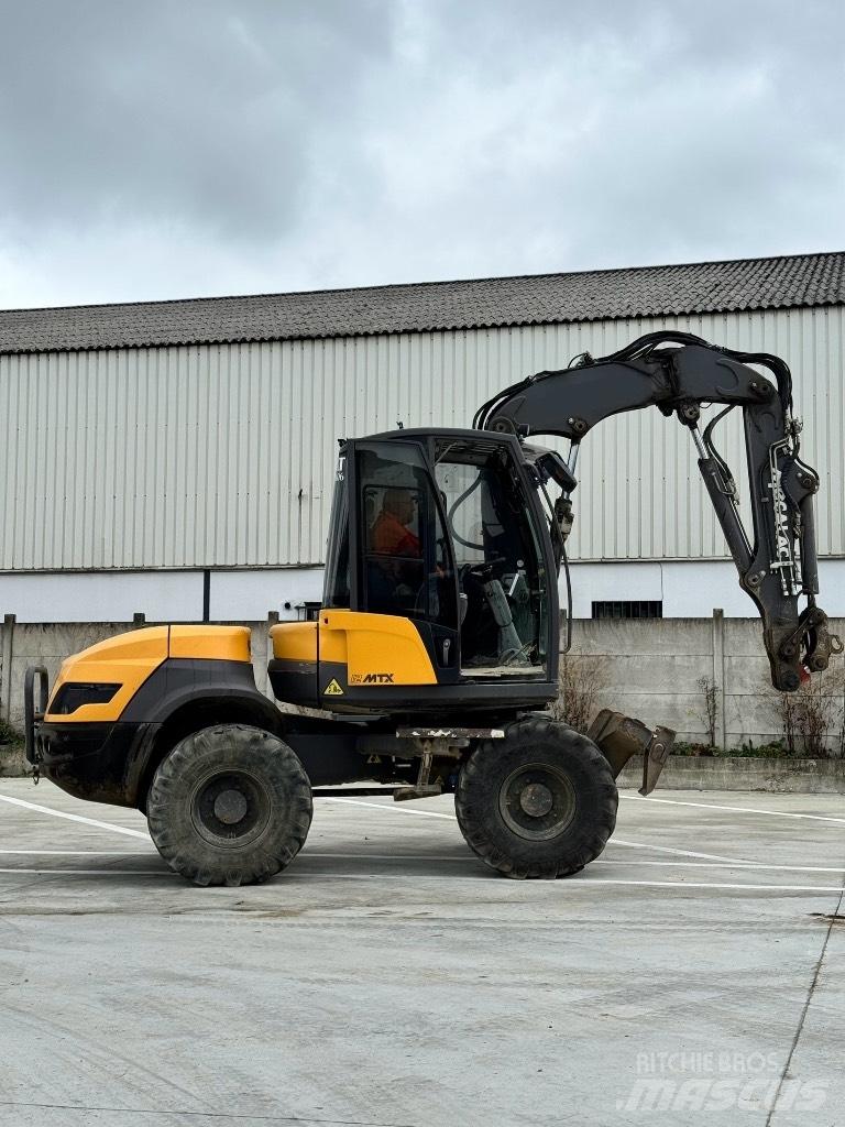 Mecalac 12 MTX Колесни екскаватори