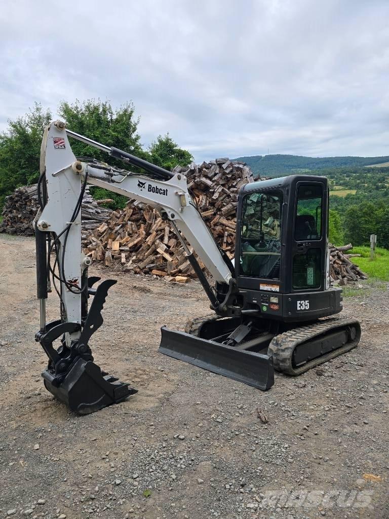 Bobcat E 35 Мини екскаватори < 7 т