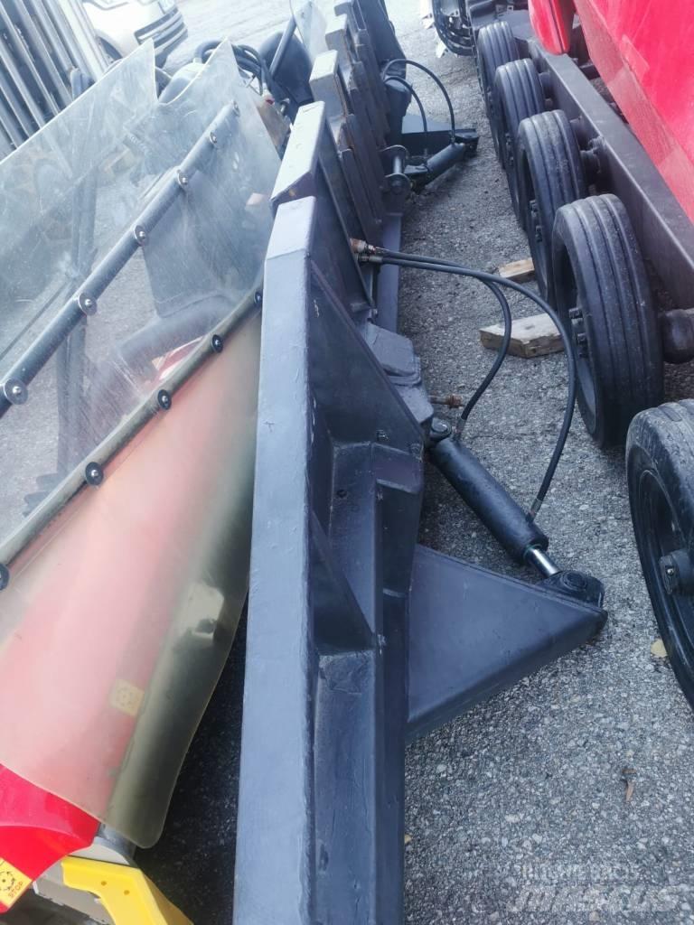 Kässbohrer PB 600 Снегоутъпкващи машини