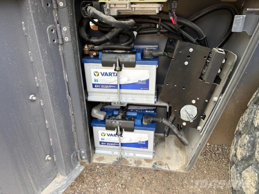 Dynapac CA 1500 D Еднобарабанни ролки
