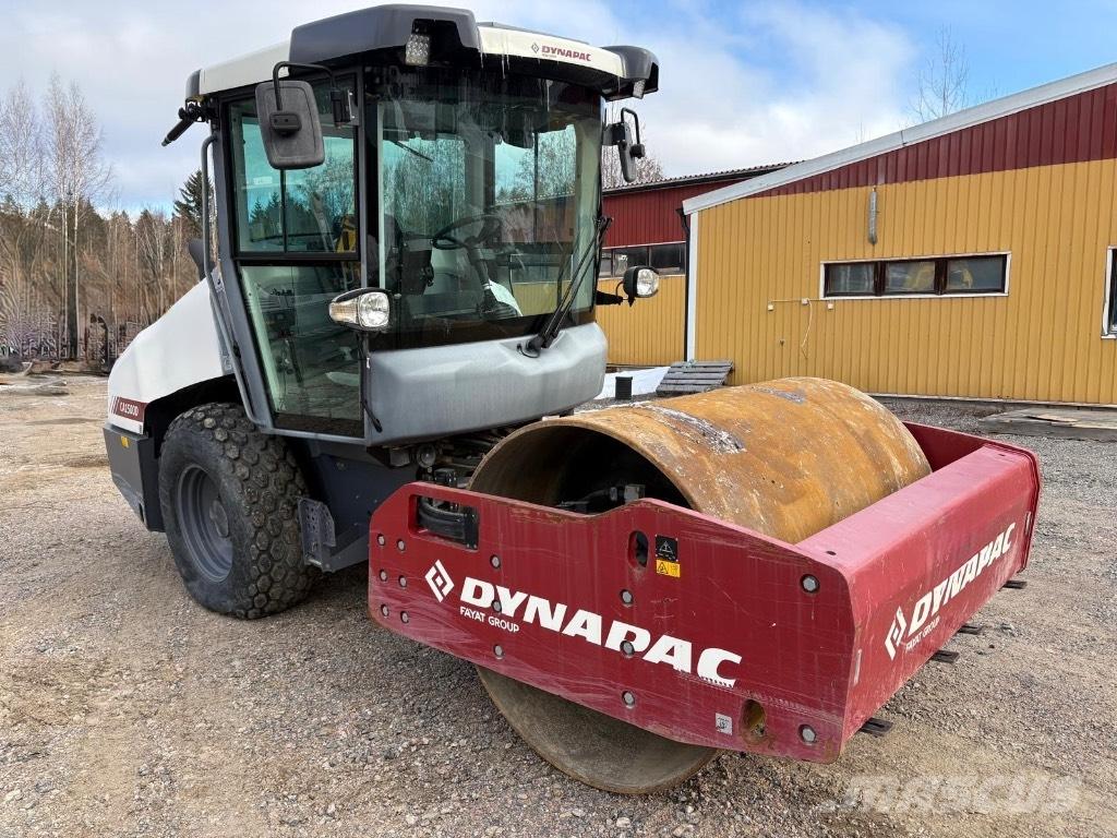 Dynapac CA 1500 D Еднобарабанни ролки
