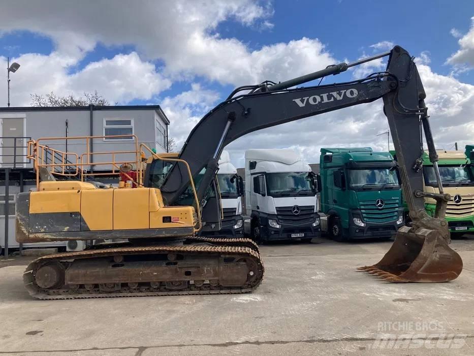 Volvo EC 220 DL Верижен екскаватор