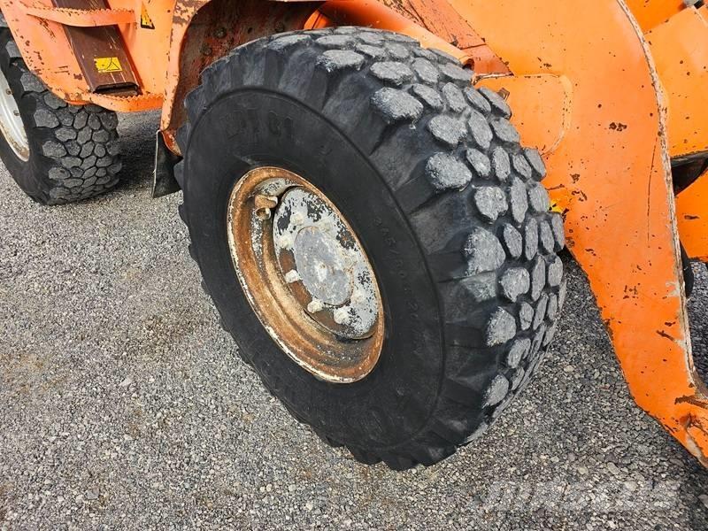Volvo L 30 B Колесни товарачи