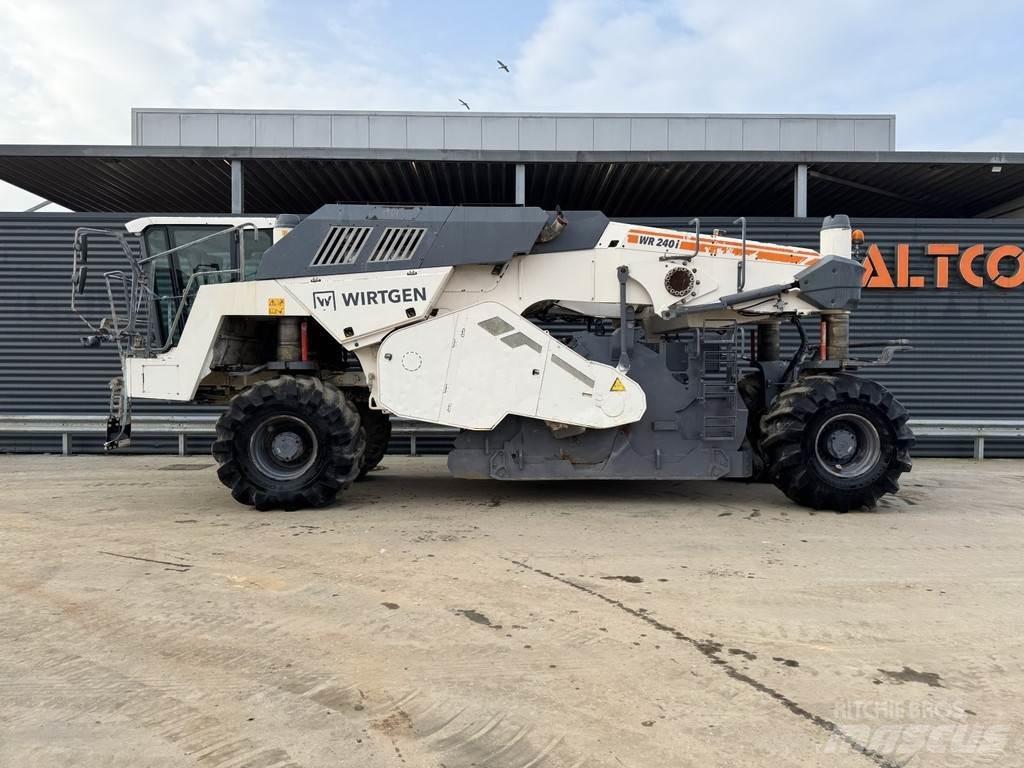 Wirtgen WR 240I Рециклатори на асфалт