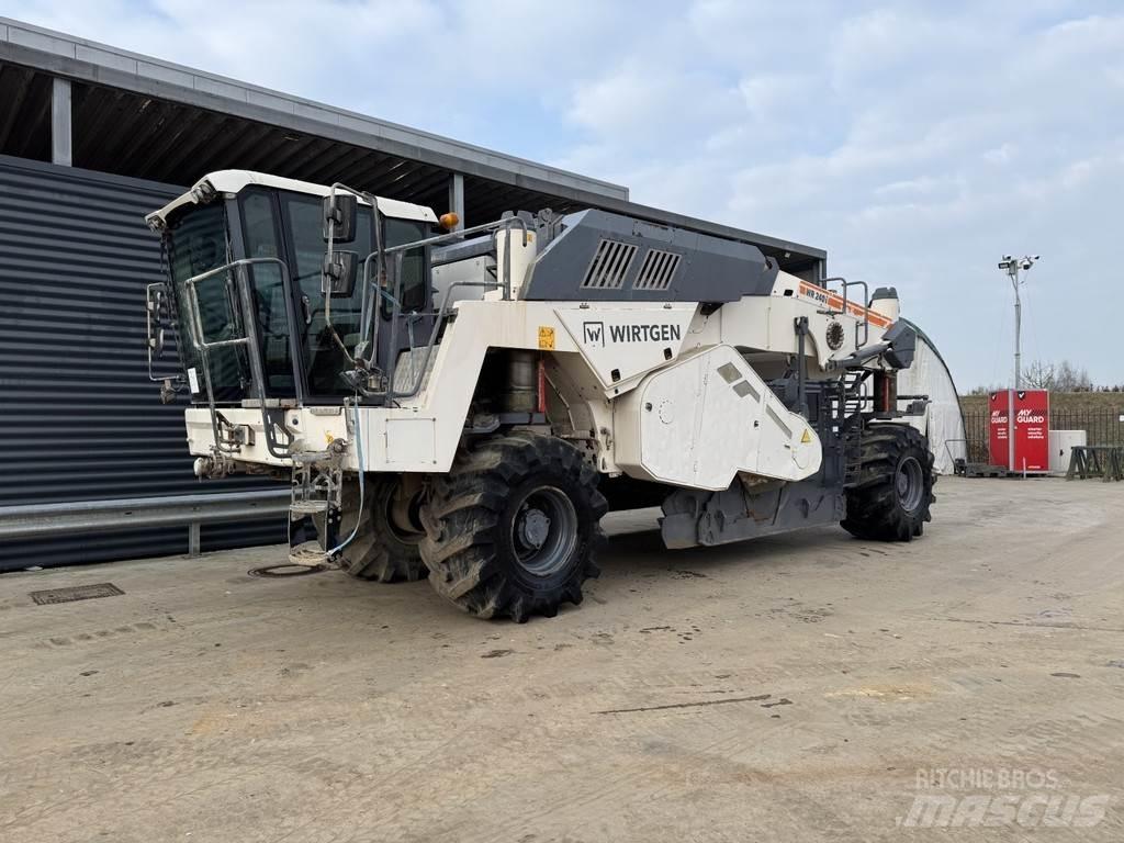 Wirtgen WR 240I Рециклатори на асфалт