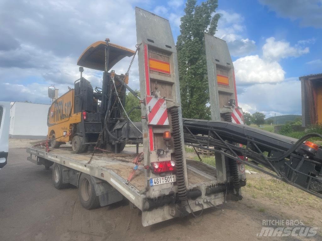 Wirtgen DC50 Машини за цепене на асфалт