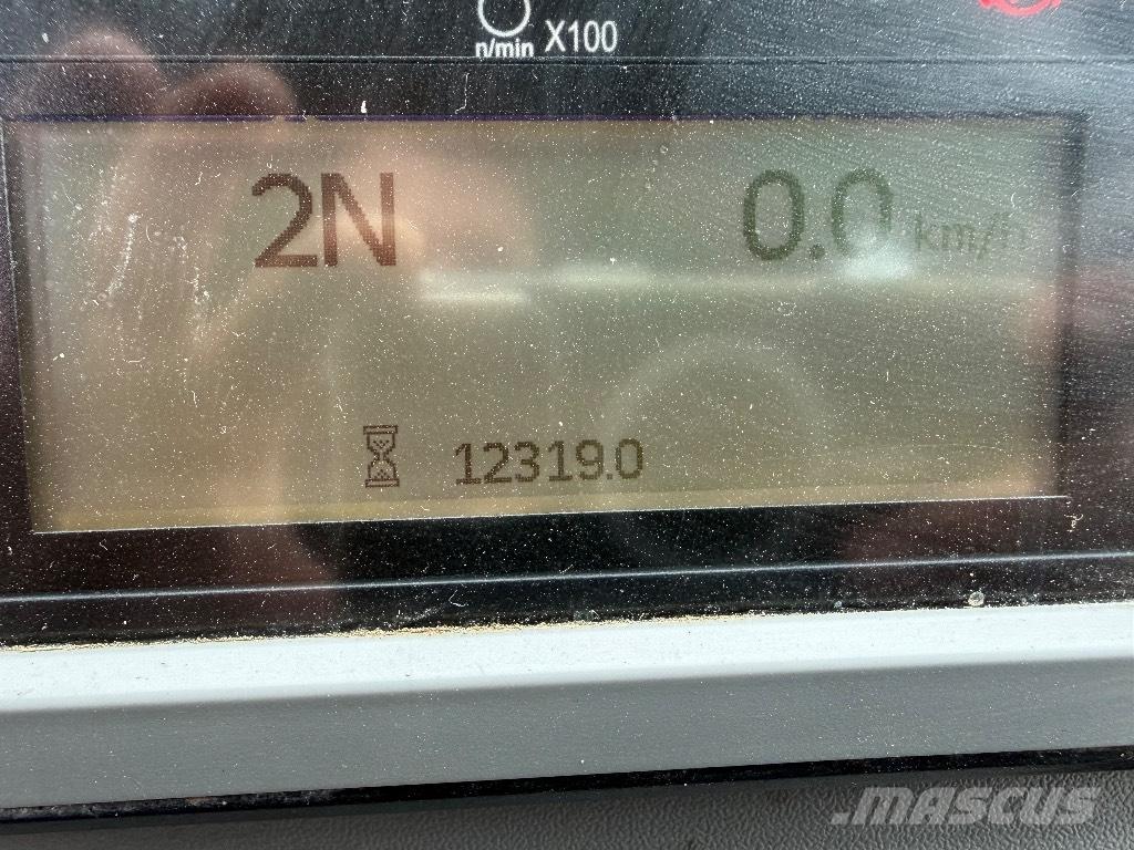 CAT 980 M Колесни товарачи