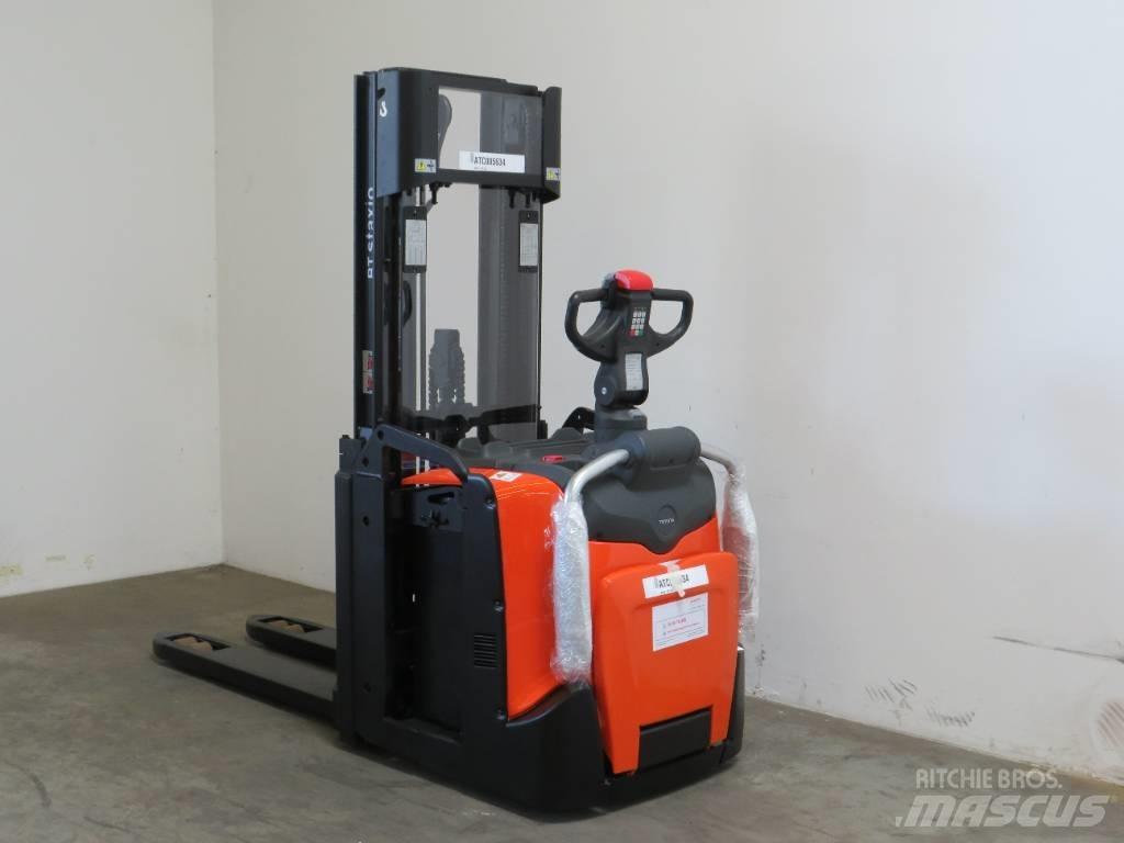 BT SPE 120 L GB Колички високоповдигачи с теглич