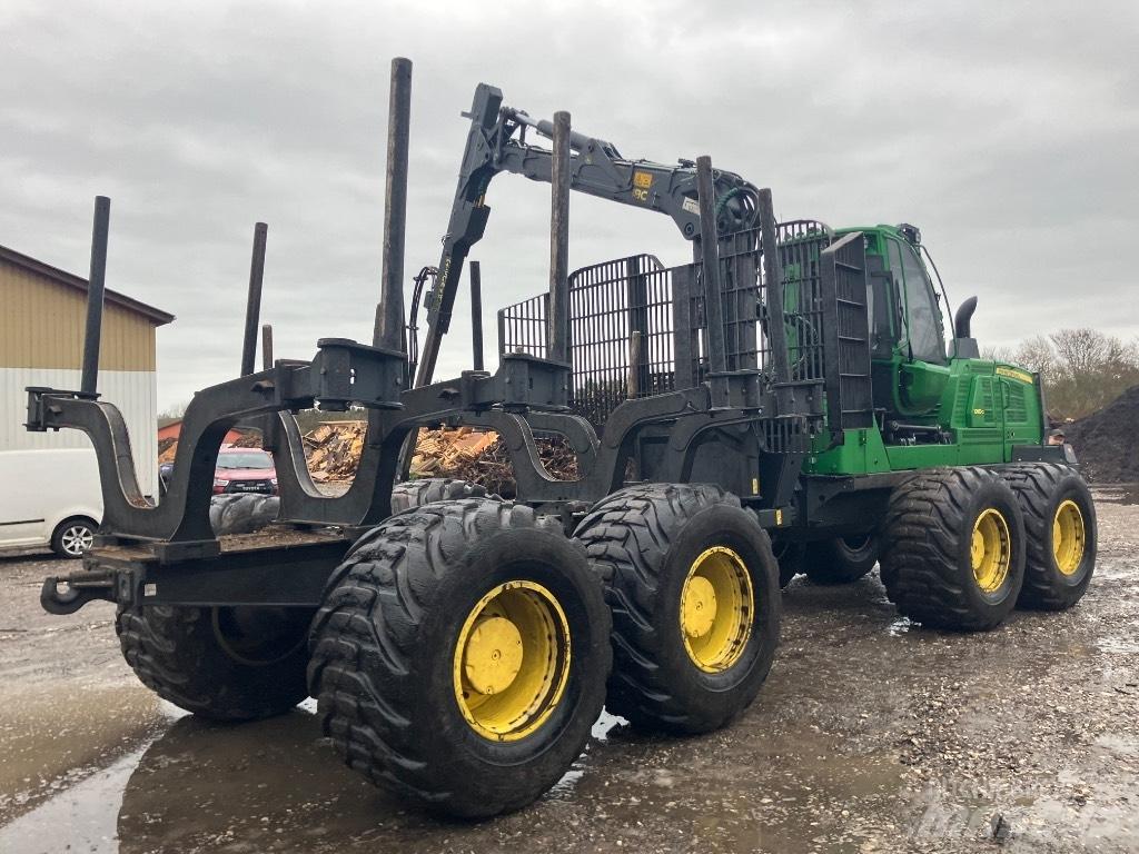 John Deere 1910G Форуардери
